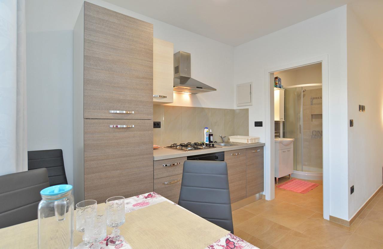 Apartment Elizabeta 1701 Fazana